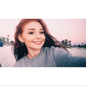 Meet your Posher, Kaylie